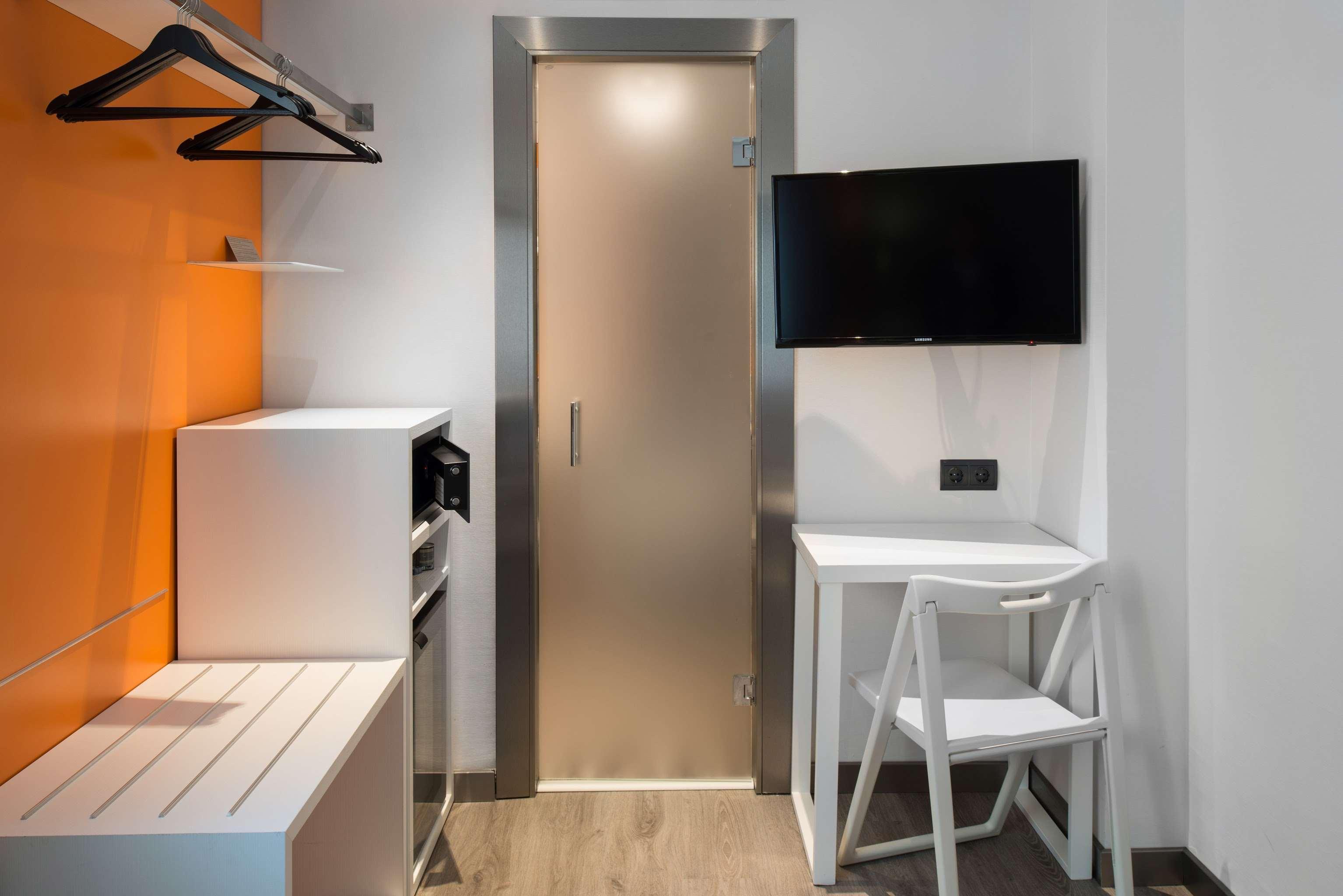 Catalonia Mikado Hotel Barcelona Ngoại thất bức ảnh