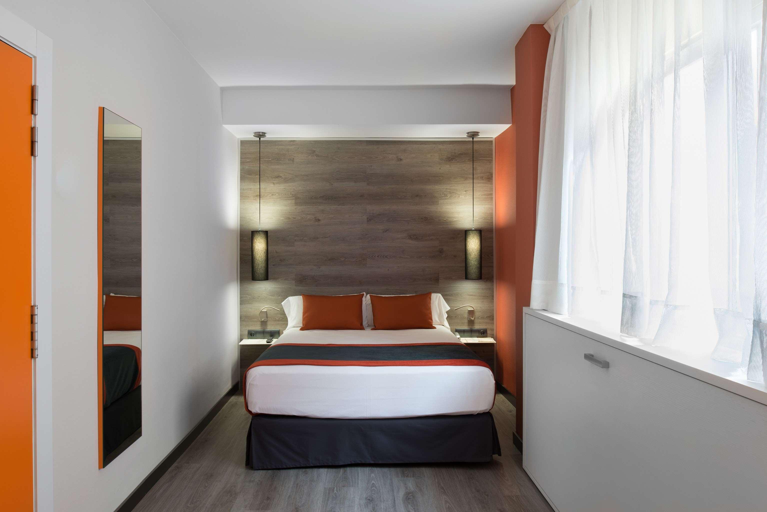 Catalonia Mikado Hotel Barcelona Ngoại thất bức ảnh