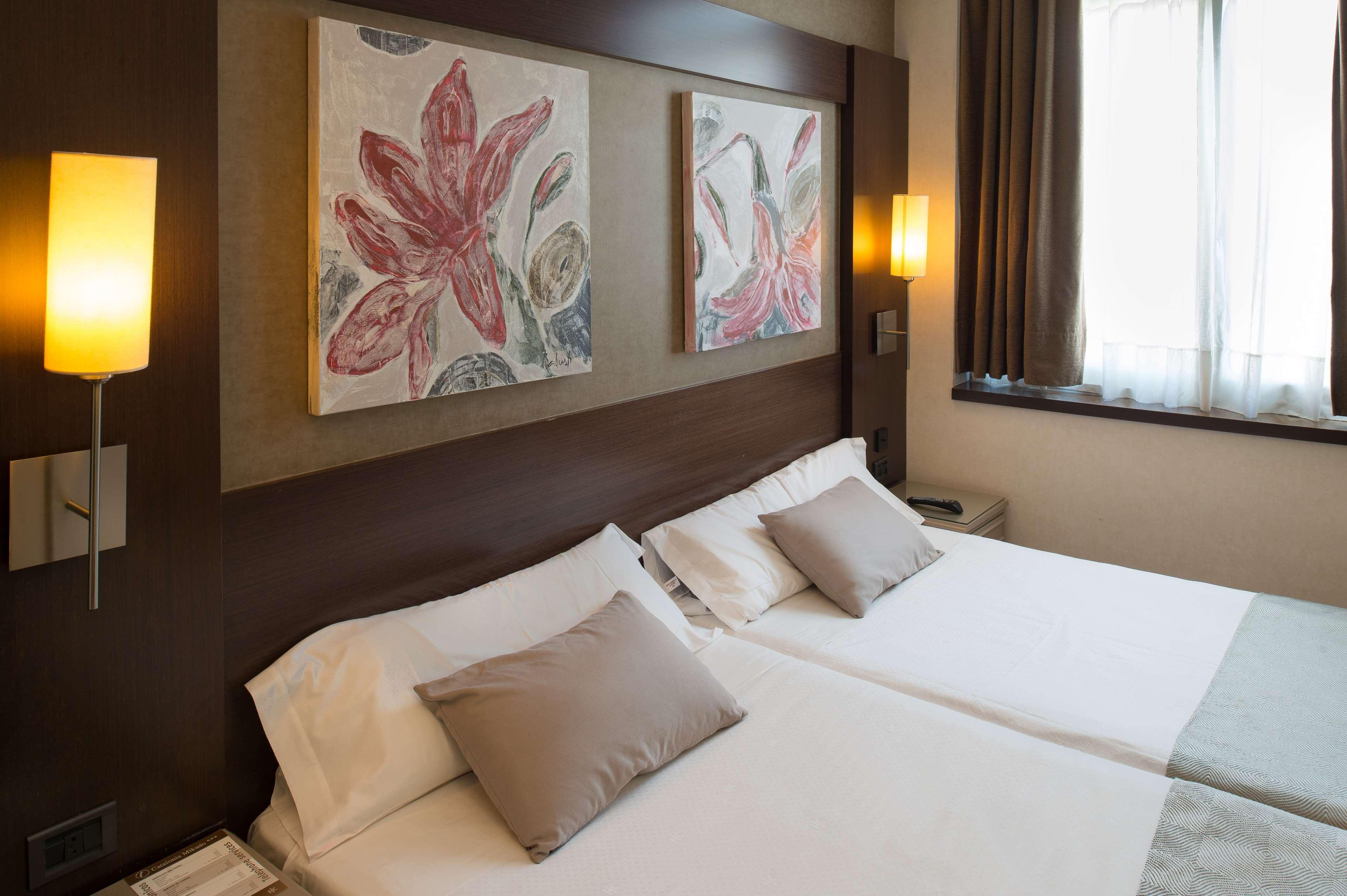Catalonia Mikado Hotel Barcelona Ngoại thất bức ảnh