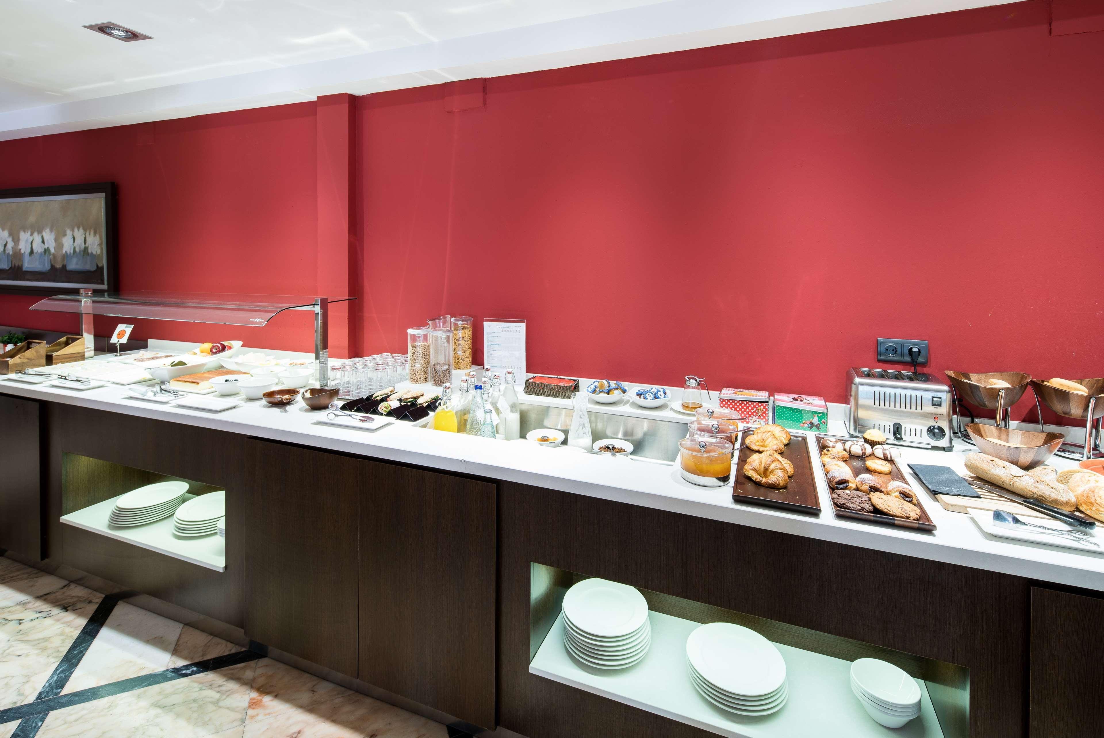 Catalonia Mikado Hotel Barcelona Ngoại thất bức ảnh