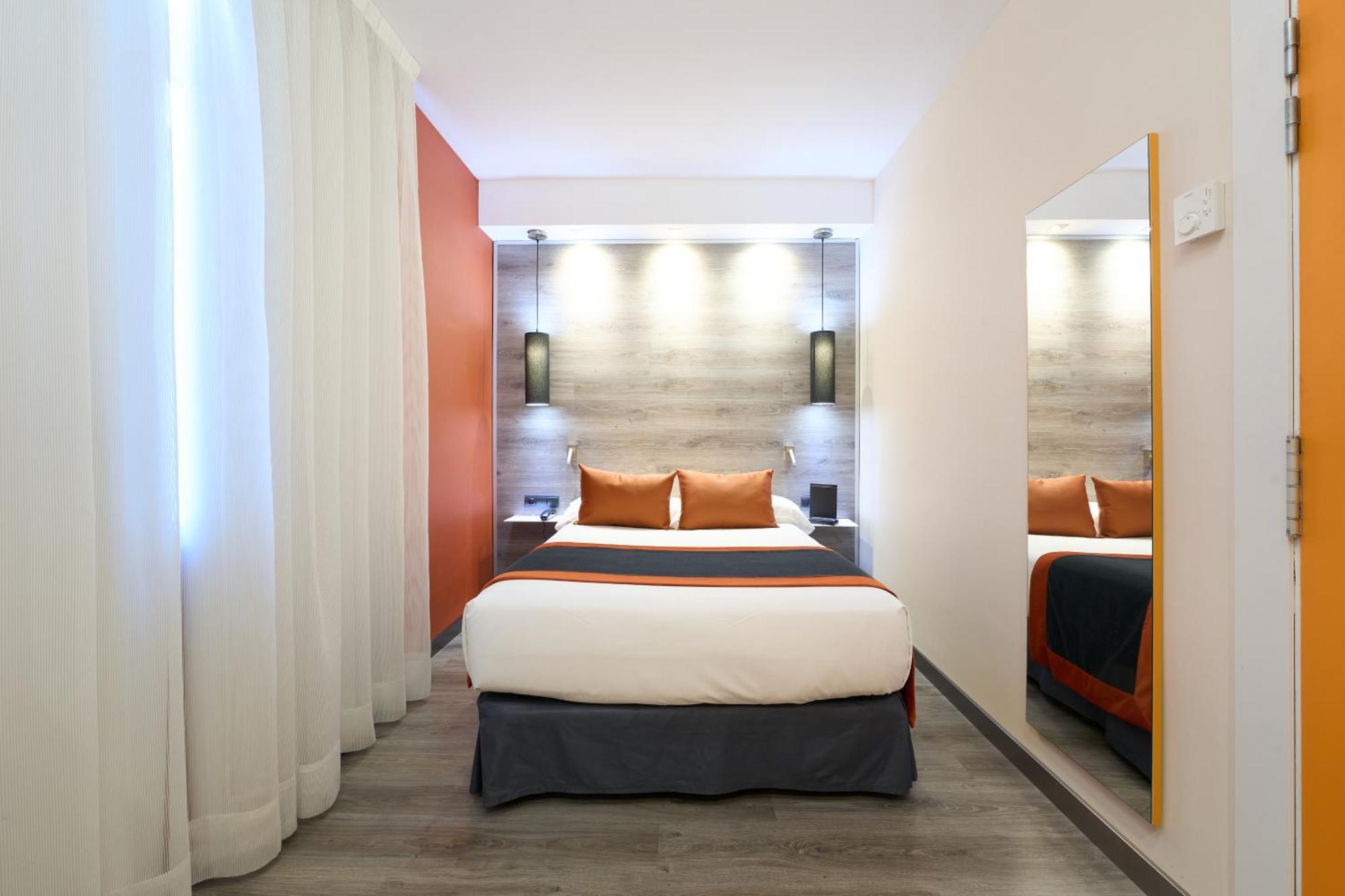 Catalonia Mikado Hotel Barcelona Ngoại thất bức ảnh