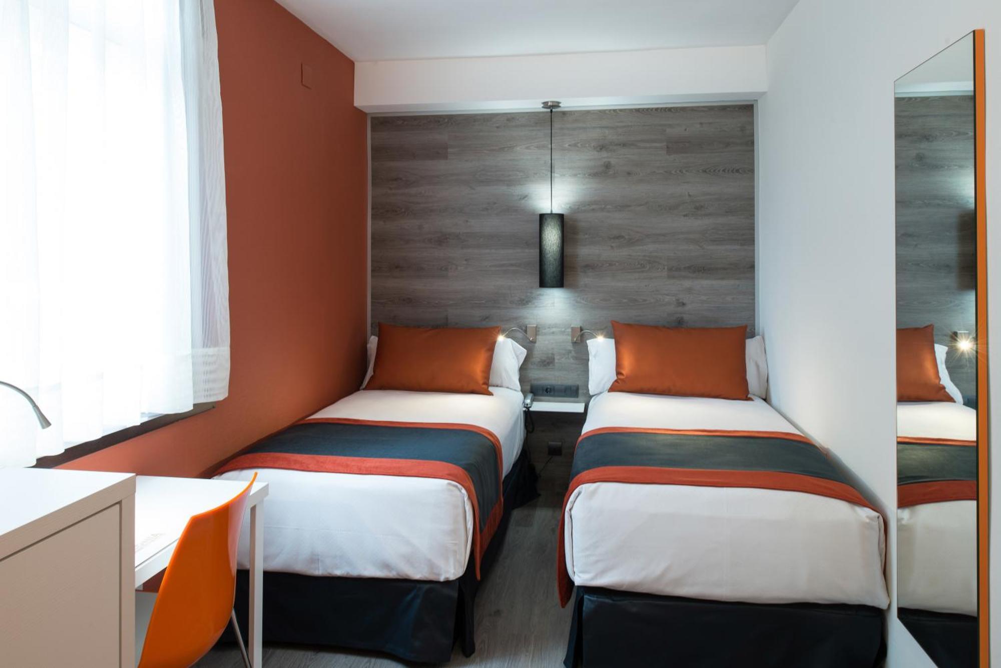 Catalonia Mikado Hotel Barcelona Ngoại thất bức ảnh