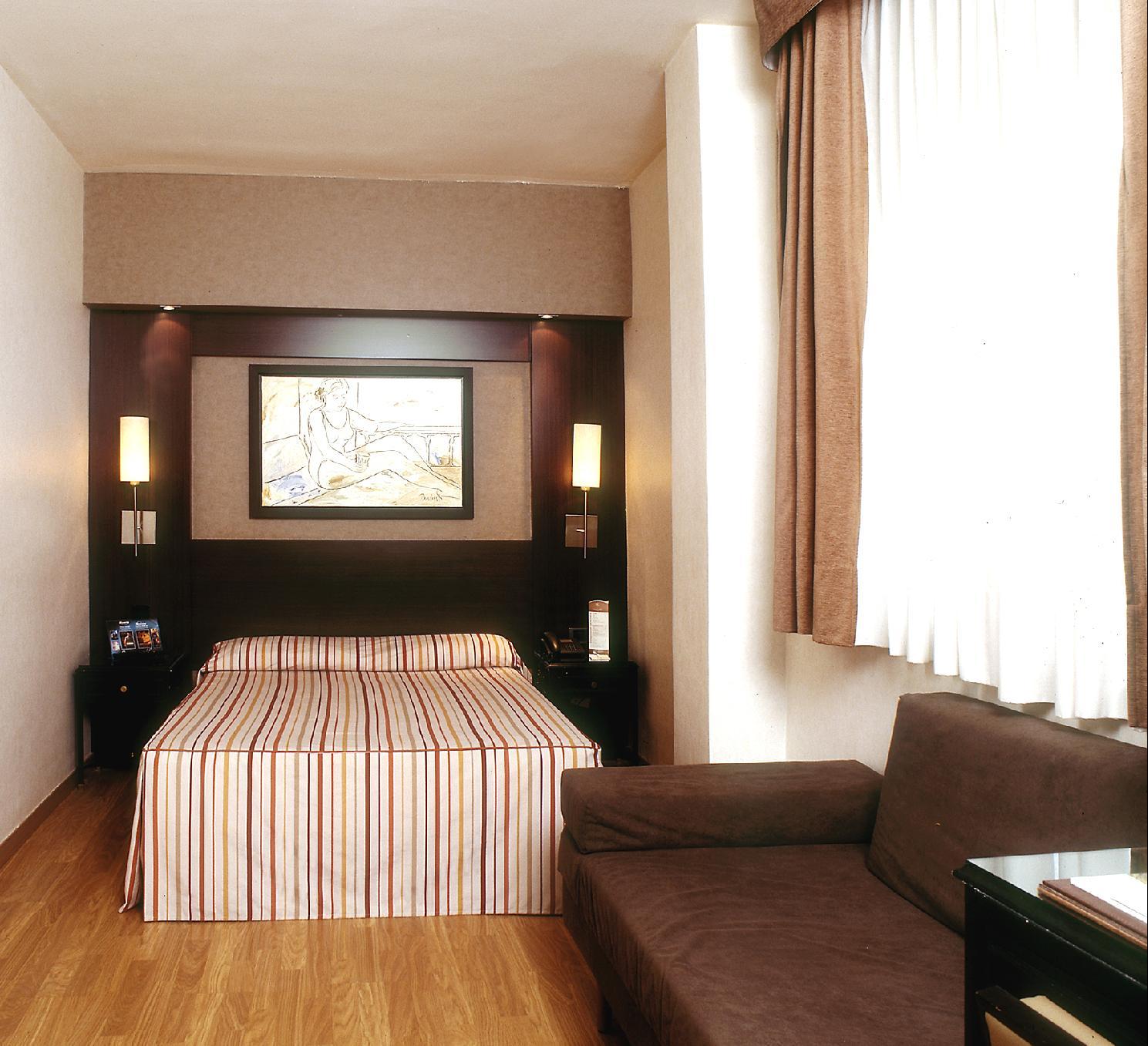 Catalonia Mikado Hotel Barcelona Phòng bức ảnh